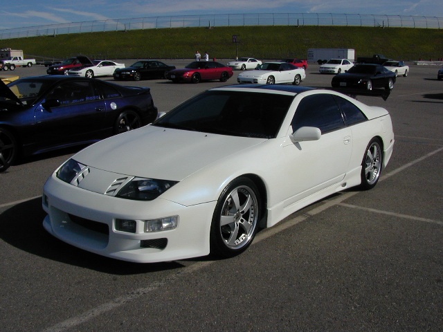 White Z32 NA